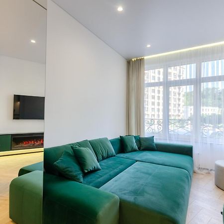 קייב Petrovdom 2-76 Luxury Living In Rc Pechersk Plaza מראה חיצוני תמונה