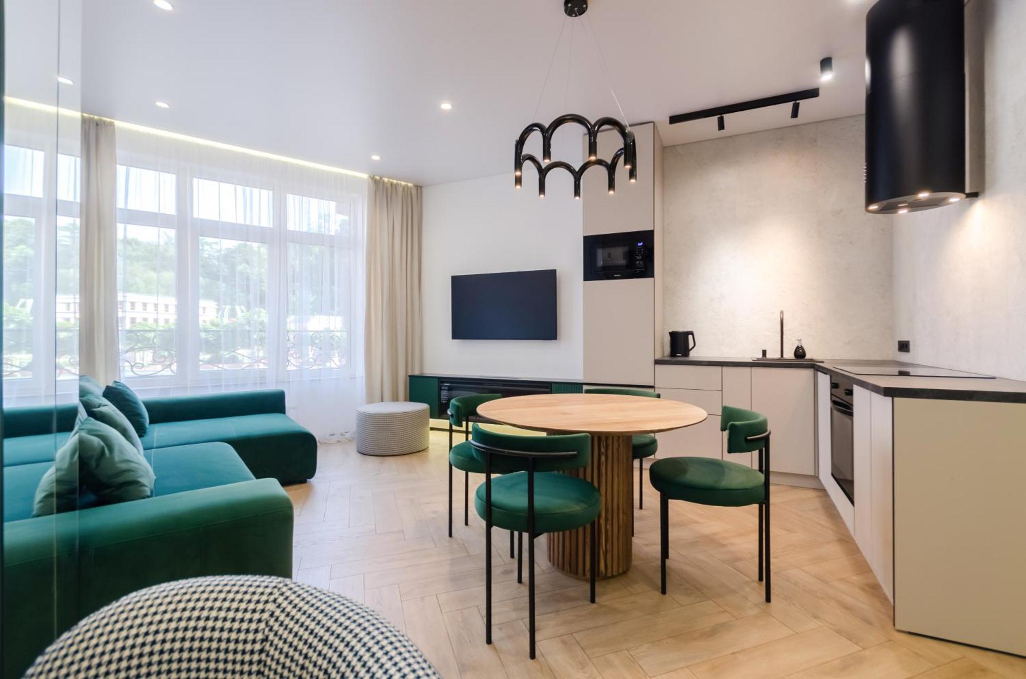 קייב Petrovdom 2-76 Luxury Living In Rc Pechersk Plaza מראה חיצוני תמונה