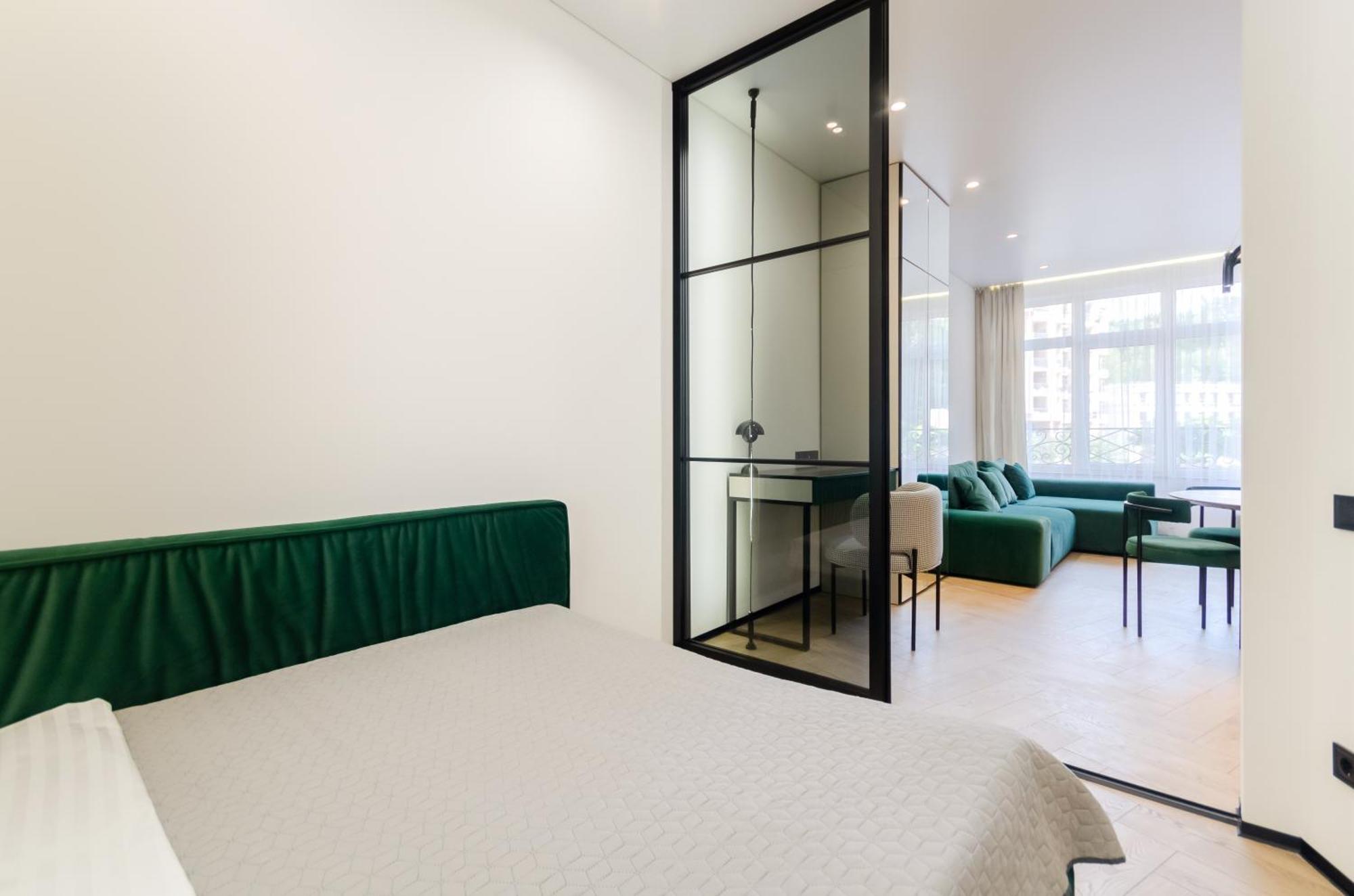 קייב Petrovdom 2-76 Luxury Living In Rc Pechersk Plaza מראה חיצוני תמונה