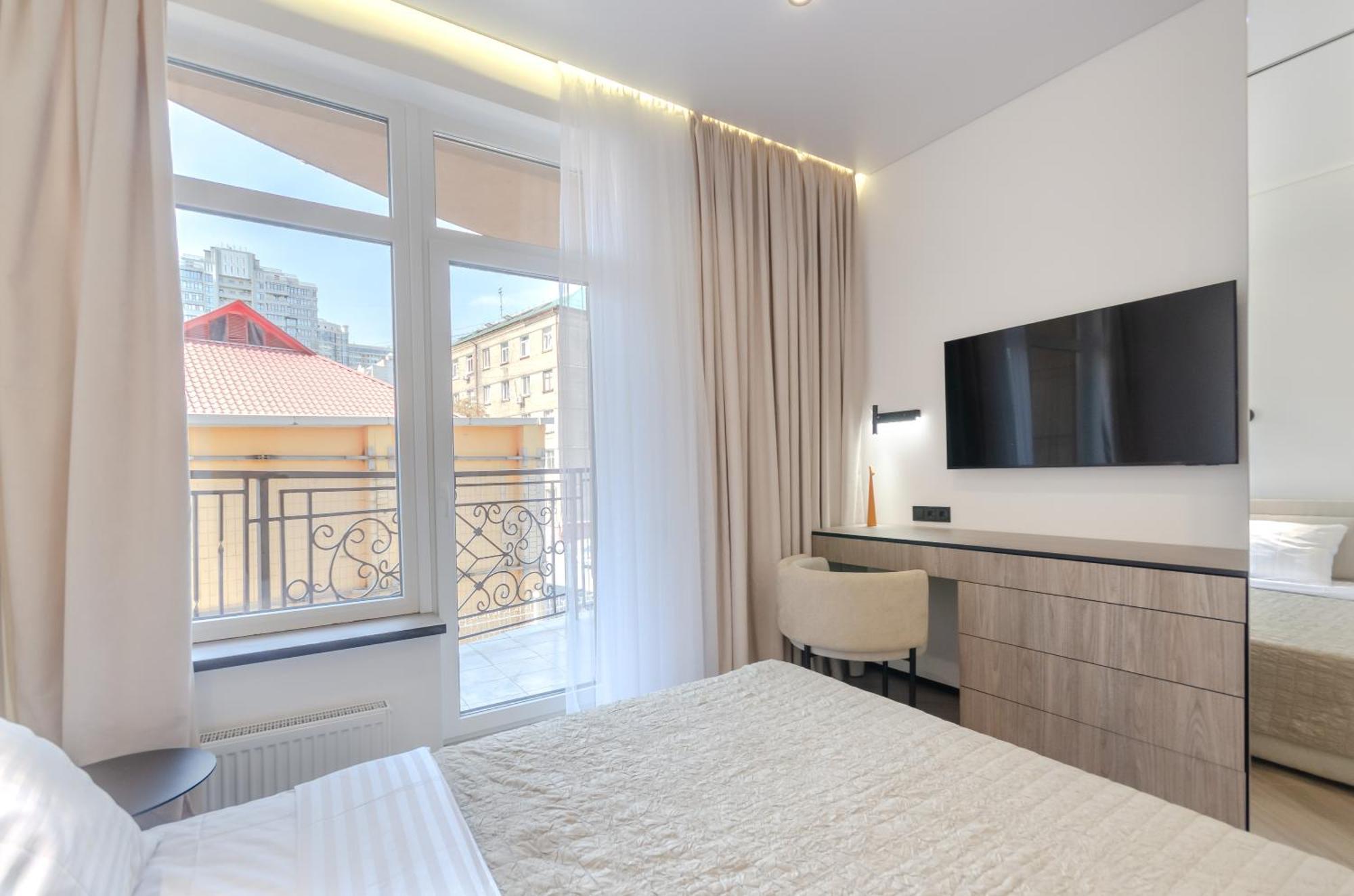קייב Petrovdom 2-76 Luxury Living In Rc Pechersk Plaza מראה חיצוני תמונה