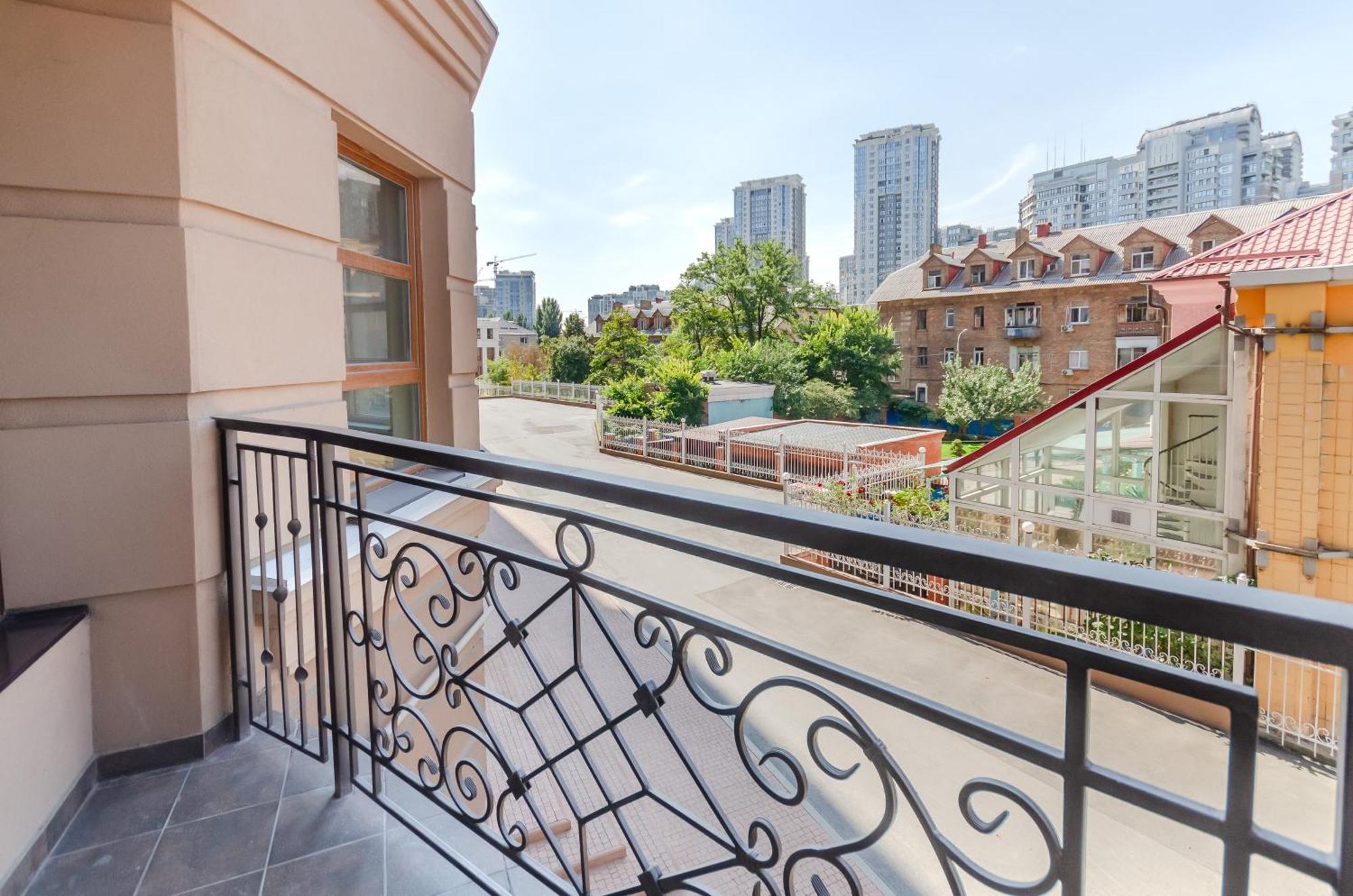 קייב Petrovdom 2-76 Luxury Living In Rc Pechersk Plaza מראה חיצוני תמונה
