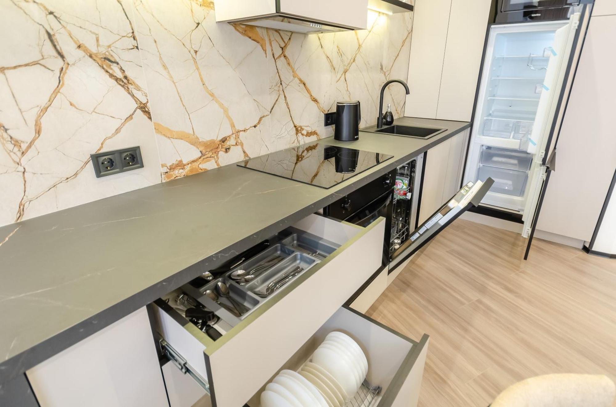קייב Petrovdom 2-76 Luxury Living In Rc Pechersk Plaza מראה חיצוני תמונה
